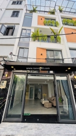 Bán nhà gò vấp thang máy giá 7tỷ2 5tầng ô tô vào nhà mặt tiền 5m