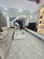 Bán nhà hẻm 4m ngay trần hưng đạo, quận 5, 68m2 (4x17) 5 tầng 6pn full nội