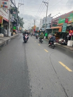 Bán nhà mặt tiền 8x40m giá 17 tỷ đường phan văn đối