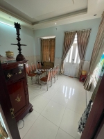 Bán nhà mặt tiền ngay lý phục man, quận 7, 152m2 (6x25), 3 tầng 9 phòng, hiện