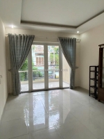 **bán nhà mặt tiền nguyễn trọng tuyển, phường 2, tân bình; chợ phạm văn hai