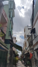 Bán nhà mới 4 tầng hxh - bình trị đông - sổ vuông - giá nhẹ nhàng chỉ nhích 3 tỷ