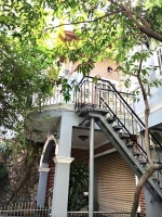 Bán nhà phố sân vườn – hxh cống quỳnh – quận 1 – diện tích khủng 332m²