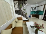 Bán nhà phúc lợi long biên, dt 35m2 * 5 tầng giá 5 tỷ 1 gần trường, chợ dân trí