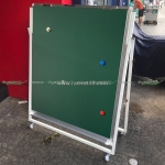 Bảng xanh viết phấn có chân xếp gọn