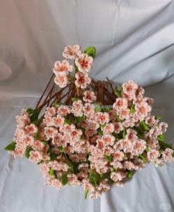 Bó hoa len móc đa sắc thủ công – sắc màu vĩnh cửu cho mọi khoảnh khắc đặc biệt!