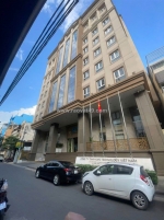 Building 2 tản viên 11 tầng + 2 hầm, dtsd gần 4.000m², hđt 926 triệu/tháng – có