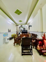 Cần bán nhà 100m2,sổ hồng riêng,hxh,tại p15,tân bình,giá chỉ 7,8 tỷ