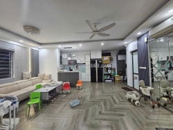 Căn hộ chung cư sổ đỏ, toà rice city linh đàm, hoàng mai 70 mét 2 ngủ 2 wc, giá
