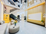 Căn nhà khiến trái tim mềm lại, 330m² sàn, 8pn, sân thượng trồng rau, khu cán