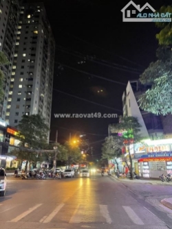 Cho thuê nhà mặt phố ngô thì nhậm, 4 tầng x 45m², lô góc đẹp,mt 5m, kinh doanh