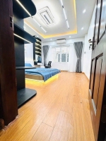 Cho thuê nhà ngõ phố nguyễn đình hoàn, cầu giấy