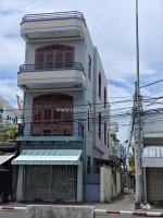 Cho thuê nhà nguyên căn 3 tầng lê hồng phong gần siêu thị coopmart ( căn góc