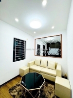 Chủ cần bán gấp căn hộ tập thể phố kim ngưu 3 phòng ngủ, sổ 40m2 giá chào 3.4 tỷ