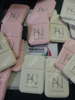 Khắc laser trên da phụ kiện thời trang theo yêu cầu - nhận diện thương hiệu