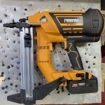 Máy bắn đinh bê tông bằng điện freeman ld40 – công nghệ không chổi than siêu bền
