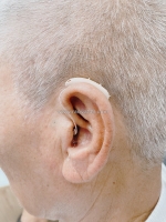 Máy trợ thính signia pure ax hiện đại đa chức năng và nhỏ gọn