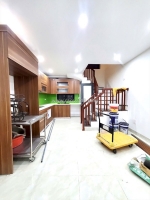 Nhà đẹp ở luôn mặt ngõ khâm thiên-dt33m2-5 tầng-mt4.2m-giá chỉ 7.4 tỷ