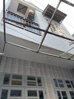 Nhà mới quận 7 vào ở ngay, cách hẻm oto mấy bước chân - 2 tầng - 2 pn - sổ hồng