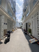 Nhà tạ quang bửu ngang 4m xây dựng 5 tầng mới chỉ 9 tỷ nhỉnh