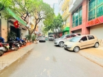 Phân lô nguyễn chí thanh,oto tránh vòng quanh,1 nhà ra mặt phố,kinh doanh,nhà