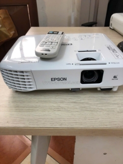 Phân phối máy chiếu cũ mới chính hãng giá rẻ chất lượng