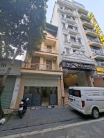 Phố trạm 29 tỷ 90m 3 tầng vỉa hè ô tô, sát phố, long biên