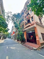 Vua của cái loại f0, phân lô ngoại giao đoàn ,xuân la- vỉa hè 2 bên,60m2,mt5m,