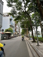 💥 mặt phố nhật chiêu, mặt hồ tây view hồ 83m2 3t mt khủng 6.1m, 2 thoáng, chỉ