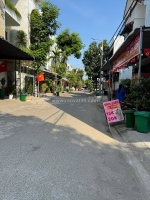 - nhà 2 tầng, kiệt ô tô, nguyễn văn thoại, gần cầu trần thị lý, đại học kinh