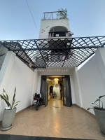 20. .ngôi nhà 3 lầu, 5pn - có sân dài sọc tx40 -5,755 tỷ