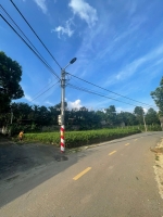 60m lô góc sơn tây, ô tô tránh, đường trải nhựa, hướng nam mát mẻ. tc nhỉnh