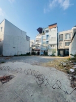 Bán gấp nhà nát 240m² (dt 15x17m2), đã tách sẵn 5 lô hẻm 8m bùi thị xuân, p.1,