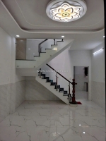 Bán nhà 2 tầng - 4 phòng ngủ ,mới tinh - vị trí đẹp - giá tốt-diện tích đất: