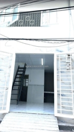 Bán nhà đối diện cây xăng hòa bình hẻm c1 phạm hùng bình hưng bình chánh. giá