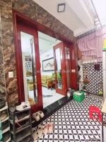 Bán nhà kim ngưu 45m2. 5 tầng, mặt tiền 3.3m. giá 8.7 tỷ hai bà trưng hà nội