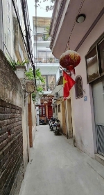 Bán nhà lạc long quân, gần phố - 2 thoáng, 43m2, 9,6 tỷ