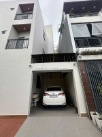 Bán nhà lô gốc 90m2 , ngang 6m trịnh quang
nghị . q8, 3 lầu chỉ 7,55 tỷ