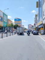 Bán nhà lũy bán bích -  hxh 4 tầng mới btct đẹp - 40m2