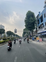 Bán nhà mặt tiền 17x49m giá 145 tỷ đường trường chinh