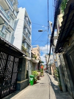 Bán nhà mặt tiền hẻm âu dương lân 8x20 chỉ 9 tỷ 9