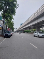 Bán nhà phạm văn đồng – lô góc, ngõ thông gần phố, full nội thất – 5 tầng, 6.5