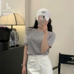 Bí quyết phối đồ với áo xám nữ giúp bạn mặc đẹp mọi lúc mọi nơi