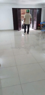 Chính chủ cho thuê mặt sàn tầng 1 làm văn phòng - cửa hàng kinh doanh