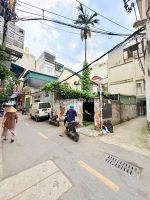 Cho thuê nhà mái bằng – rộng rãi, tiện ở và kinh doanh tại ngõ 273 tân mai