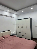 Cho thuê nhà ngõ 42 định công thượng,35m2x4 tầng, 4 ngủ, giá 13 triệu (ctl)