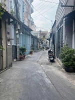 Hot, cần bán gấp nhà hxh âu dương lân [p3, q8] dt:42m2 (4 x 11m) 2t,2pn,2wc chỉ