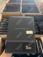 Khắc sổ sạc đa năng – quà tặng doanh nghiệp đẳng cấp & ý nghĩa