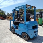 Lọc gió xe nâng – tầm quan trọng và thời điểm cần thay mới