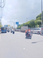 Ngộp mt khu bảy hiền- năm châu - 4x15m -2 tầng hxh vô  nhà